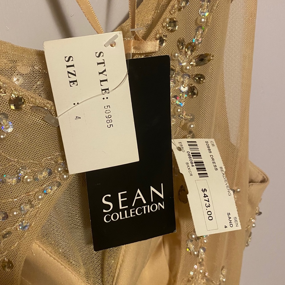 Formal Dress - Picture 11 of 11